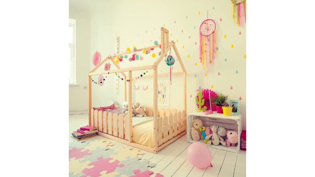 Cama de la casa Montessori cama para niños pequeños
